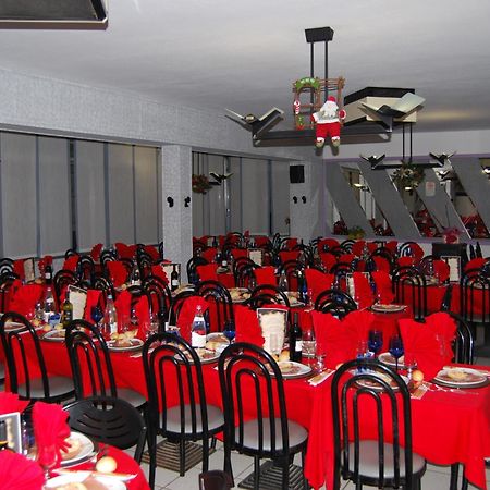 Albergo Ristorante Pizzeria Bellavista Каренно Экстерьер фото